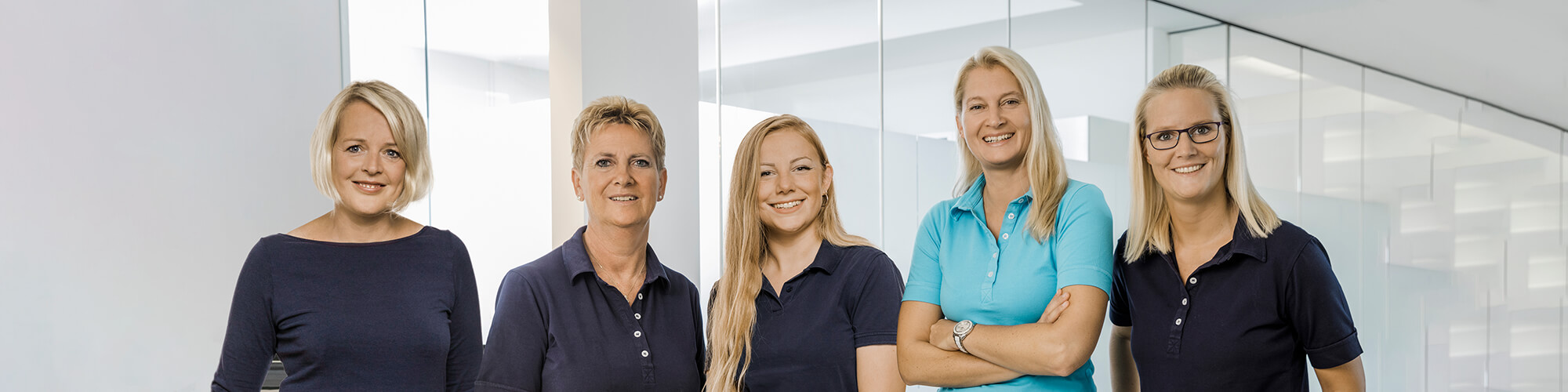 Zahnarzt-Willich-Bewersdorf-Team-Slider-neu